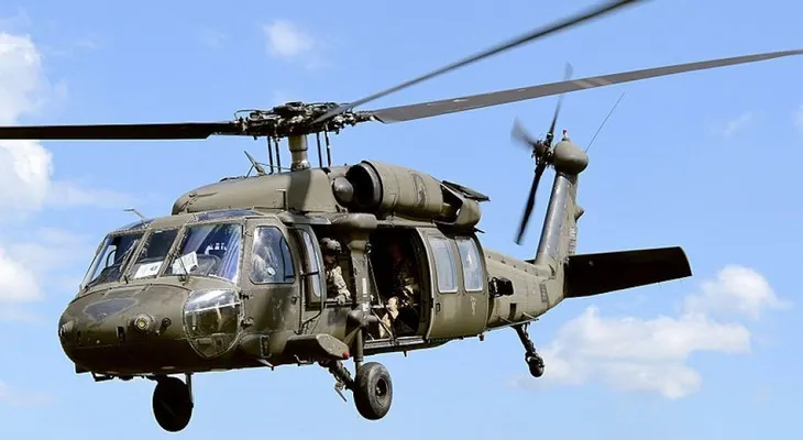 Un helicóptero del Ejército colombiano desaparece con 6 tripulantes a bordo