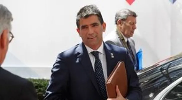 Vicepresidente de Uruguay admite que no es "licenciado en genética humana" como decía