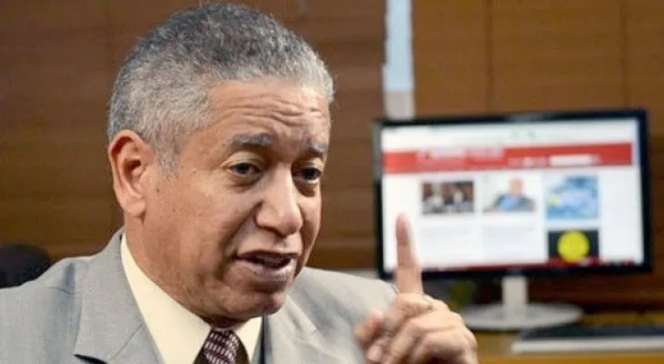 Héctor Guzmán renuncia del PRM
