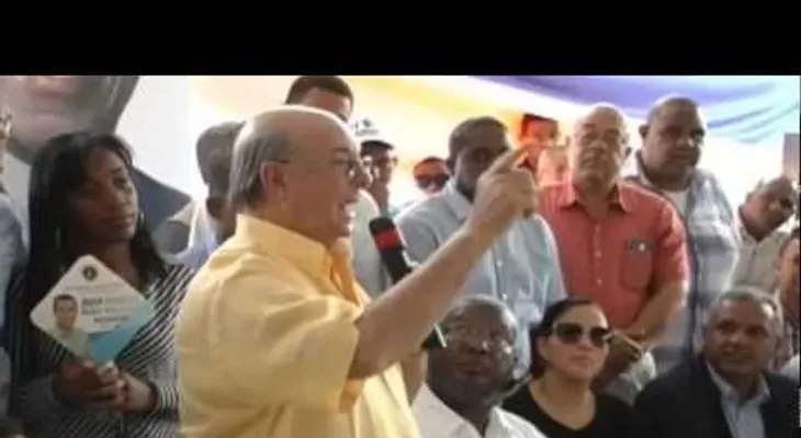Visita de HM a Nagua y Samaná (Video)