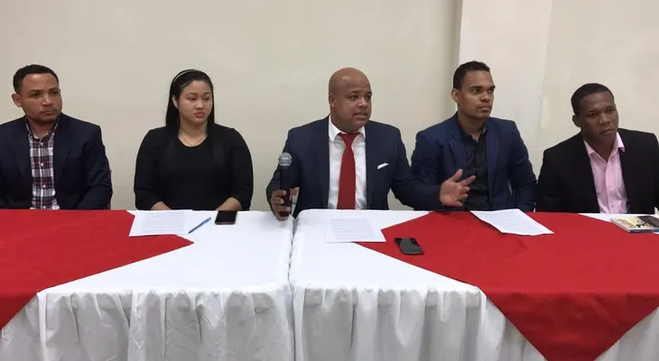 Jóvenes cristianos del país favorecen ejecutorias de Trump