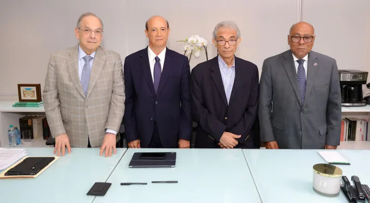 Clínicas recibirán asesoría ante retos del sector salud