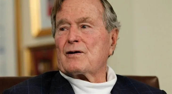 El expresidente George H.W. Bush mejora y ya respira sin asistencia