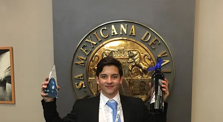 Tiene 18 años y diseñó el mejor método para detectar cáncer de mama