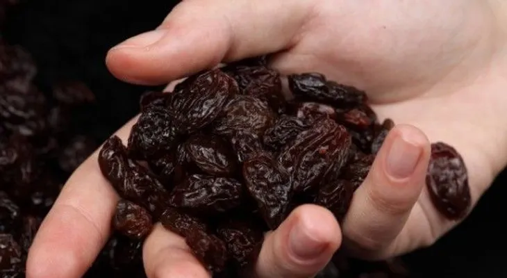 Agua de pasas para limpiar tu hígado: Muy medicinal