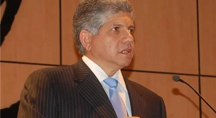 Eduardo Estrella se desmaya en el Santo Cerro de La Vega