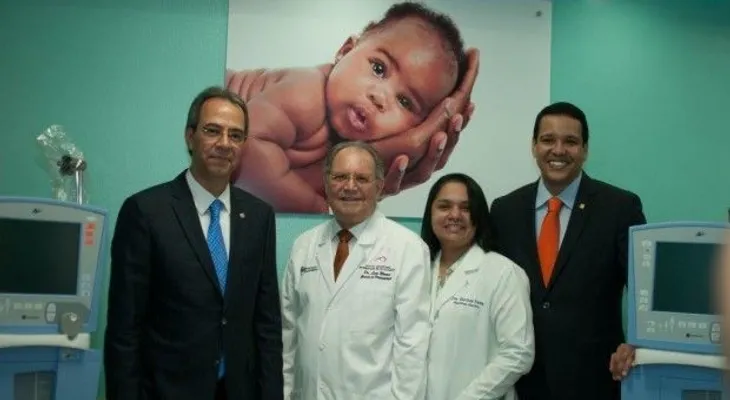 Fundación Popular dona dos ventiladores a la Maternidad La Altagracia
