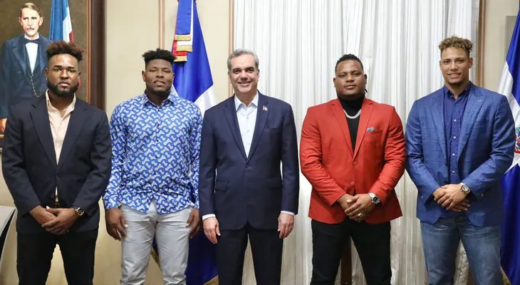 Presidente Abinader recibe en Palacio Nacional jugadores de los Astros de Houston