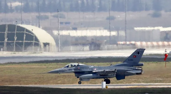 Seis cazas de la Fuerza Aérea turca violan el espacio aéreo griego durante 30 minutos