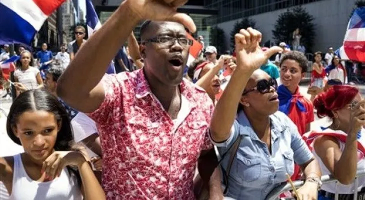 Funcionarios criollos se niegan a desfilar con alcalde de NY, por comentarios racistas contra la RD