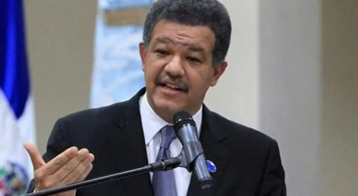 Leonel dice por principios se opone a modificar la Constitución para restablecer la reelección 