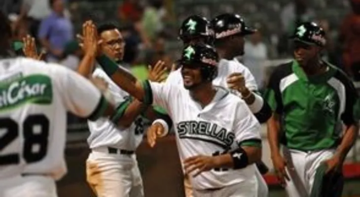Estrellas derrotan 5-2 a los Gigantes