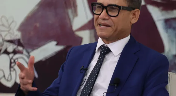 Eddy Olivares afirma que el PRM irá a las calles para enfrentar al PLD y Fuerza del Pueblo de cara a 2028