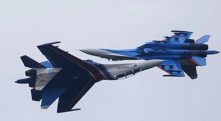 "Aviones de EE.UU. no pueden acercarse sigilosamente a las fronteras rusas"