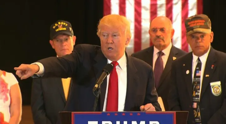 Trump revoca credenciales a periodistas del Washington Post que lo cubrían