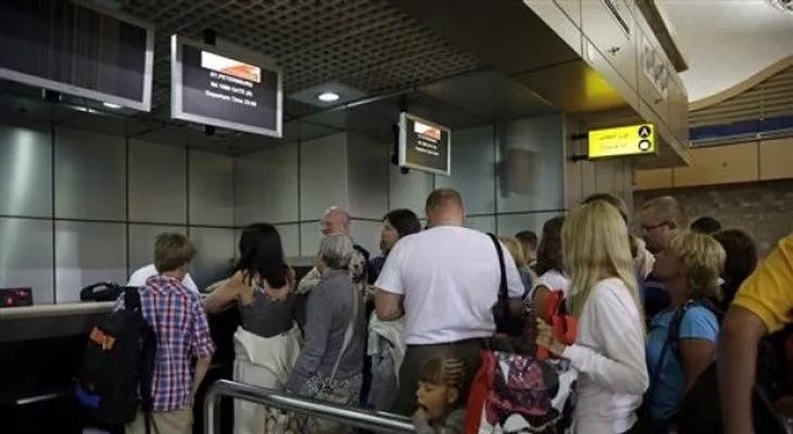 Rusia suspende vuelos hacia Egipto por desastre aéreo