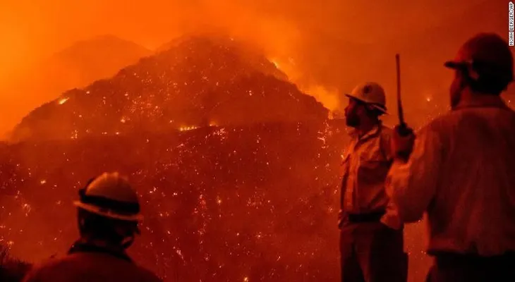 Los incendios forestales de California son más grandes que Nueva York y Boston juntas
