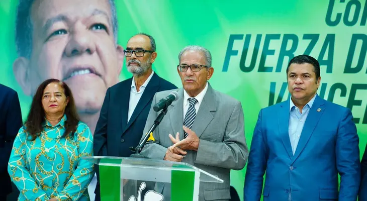 Fuerza del Pueblo acusa al Gobierno de Abinader de ser un 'terrorista ambiental' y critica decreto