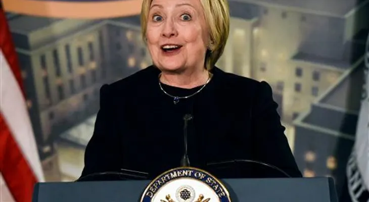 Hillary Clinton: "El mundo necesita mujeres fuertes" 