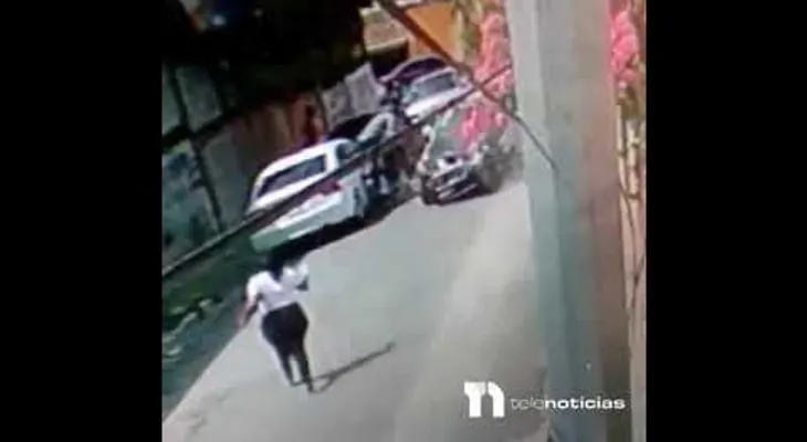 Atracan a mujer y el karma se las cobra 