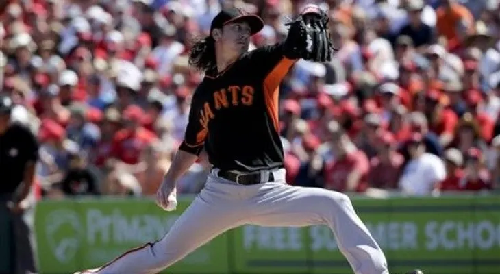 Lanzador Tim Lincecum firmaría contrato con los Angelinos