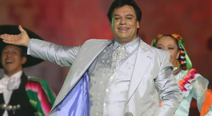 Juan Gabriel estuvo tres semanas en coma