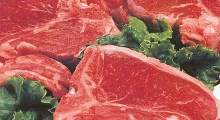 ¿La carne roja provoca cáncer de seno?