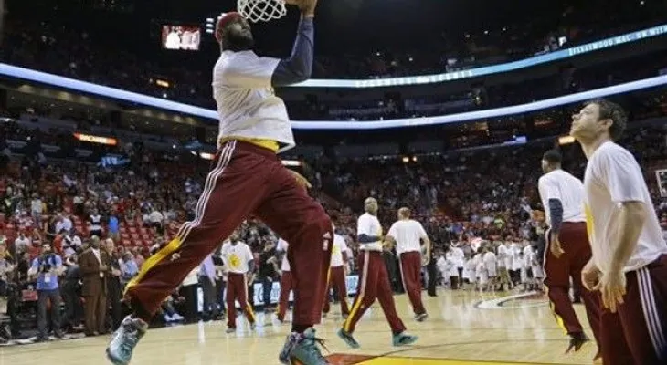 Opinión dividida sobre LeBron en Miami 