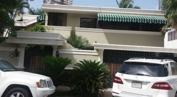 Cuatro hombres asaltan casa cerca de donde vive Danilo Medina; se llevaron más de RD$300, 000.00