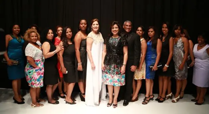 Línea Cayena abre Dominicana Moda con pesar por deceso Oscar de la Renta
