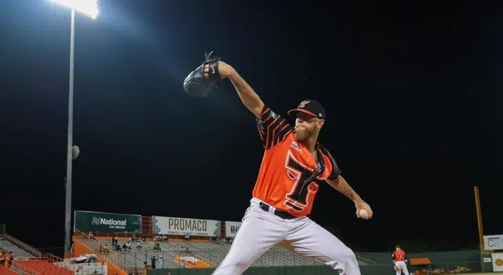 Toros del Este blanquean 3-0 a Gigantes con sólido pitcheo de Grills y salvamento de Rodríguez