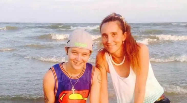 Arrestan a una madre por casarse con su hija: era su segundo matrimonio incestuoso