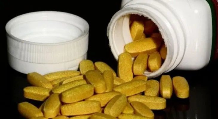 El exceso de vitaminas o hierro puede causar la muerte