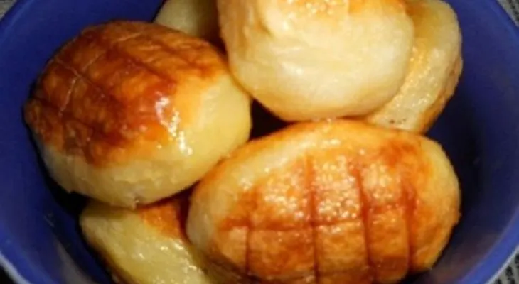 El chef hirvió las patatas y las puso en el congelador, dejando fascinados a los invitados
