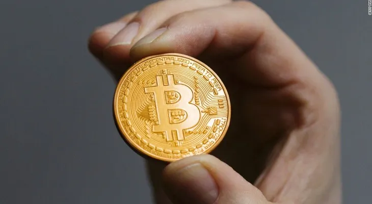 Las razones por las que el Bitcoin ha duplicado su valor en un mes