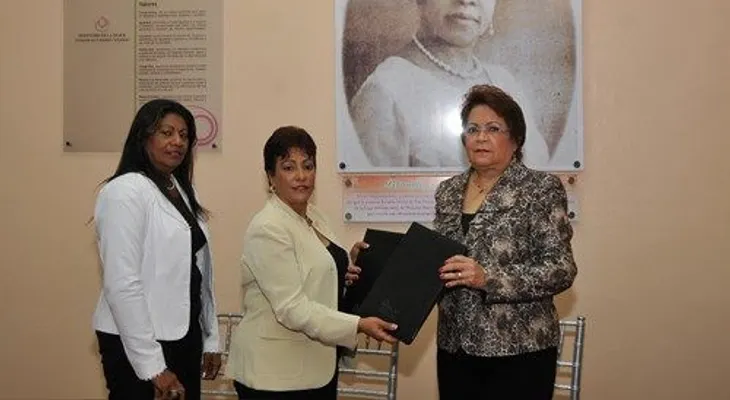 Capacitarán profesionales del Colegio Medico Dominicano en género 