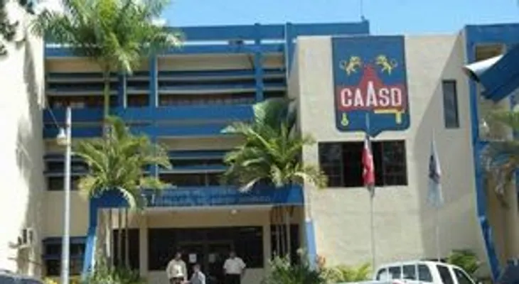 Más 40 sectores del municipio SDE sin agua potable por trabajos CAASD