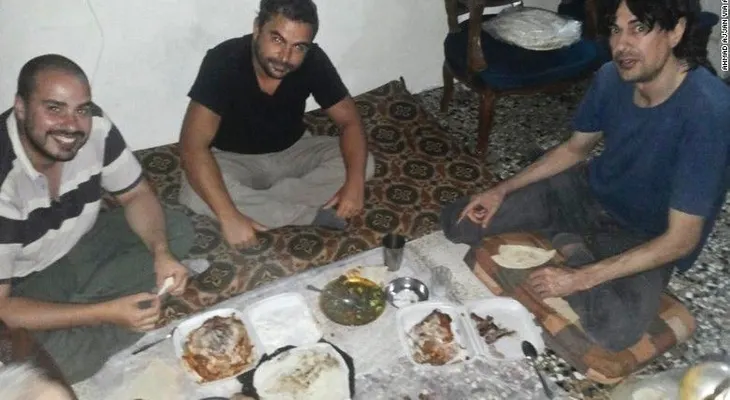 Los tres periodistas españoles secuestrados en Siria regresan a casa