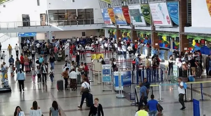 Urge sustituir la recomendación "mantener el distanciamiento social" por "mantener el distanciamiento físico"