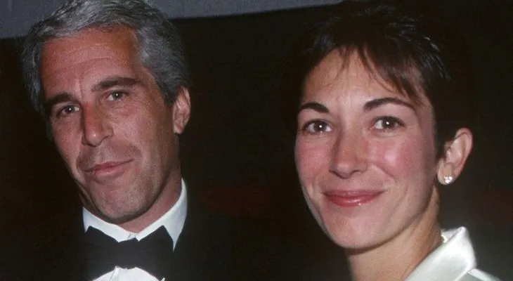 Localizan escondiste de Ghislaine Maxwell, la ex de Jeffrey Epstein, acusada de tráfico de menores