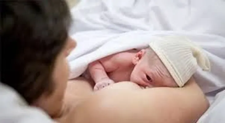 25 de cada 100 mujeres paraguayas amamantan a sus bebés