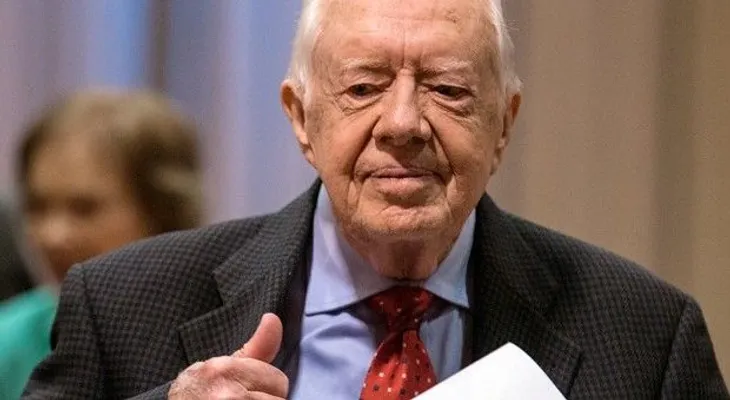 Jimmy Carter tiene cáncer en hígado y cerebro