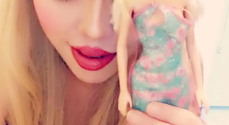 Se gasta una fortuna para ser una "Barbie Humana", y mira como quedó