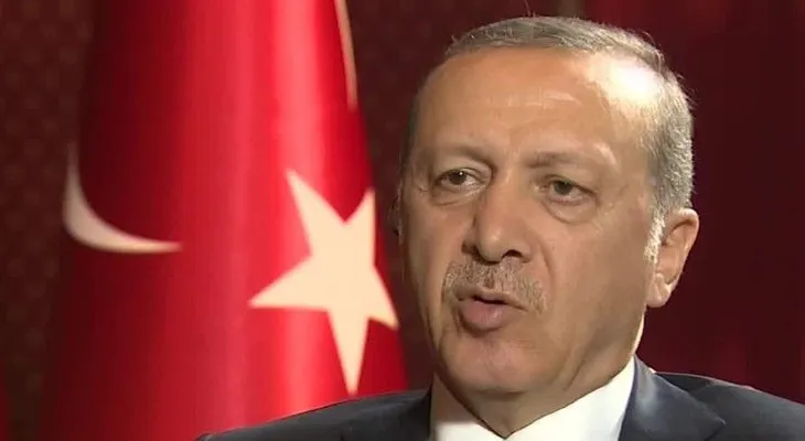 Turquía retira la licencia a miles de profesores tras el fallido intento de golpe