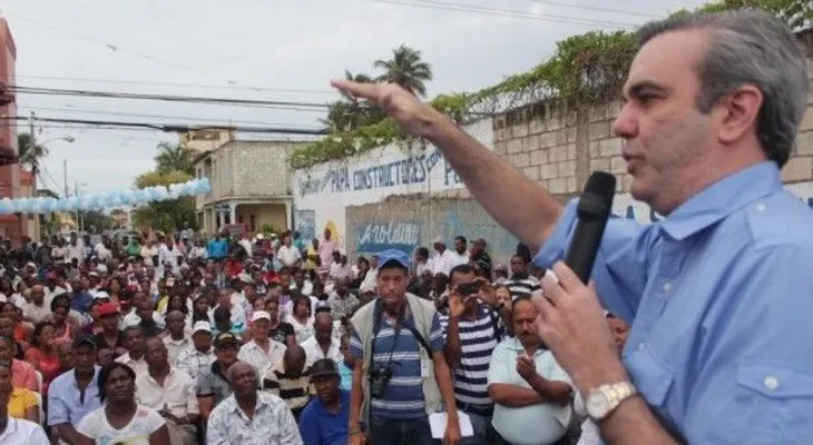 Luis Abinader reanuda recorridos con visitas a Santiago y Jarabacoa