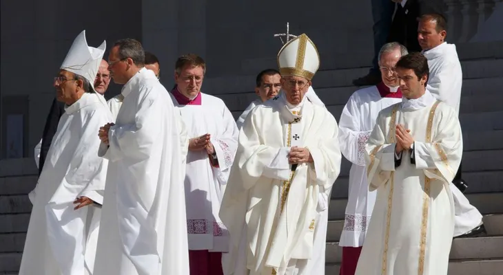 Papa Francisco: los abusos sexuales son un pecado horrible y la ruina de la humanidad"