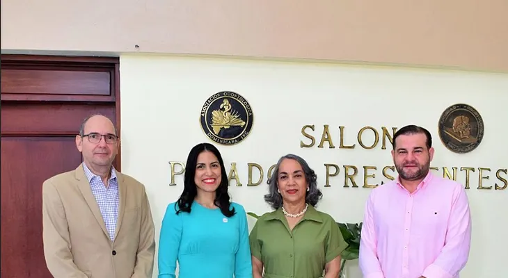 Presentan Programa de Salud Bucal para profesionales y auxiliares de Enfermería