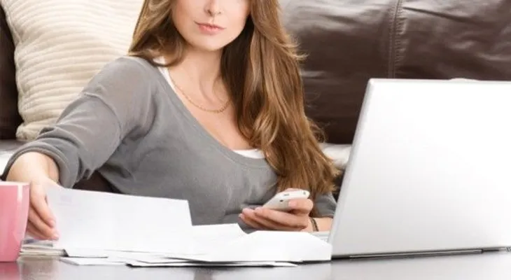 A las mujeres le cuesta más decir no al trabajo extra