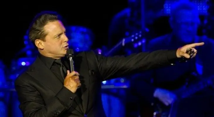 Luis Miguel pide lancha, helicóptero y villa para su estadía en el país 