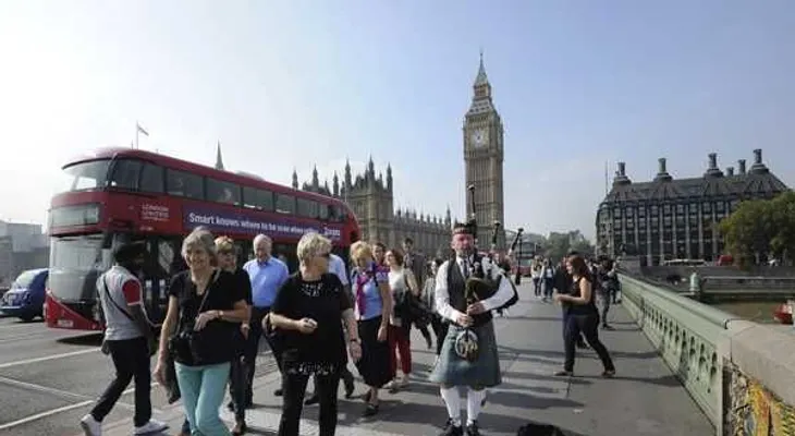 Un número récord de británicos tiene empleos con sueldos bajos